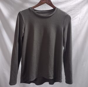 American Eagle Sweater, size women's medium